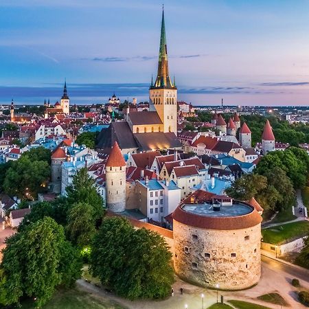 Economy Hotel Tallinn Eksteriør bilde