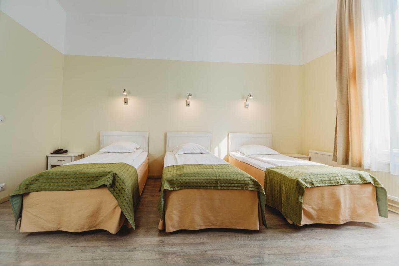 Economy Hotel Tallinn Eksteriør bilde