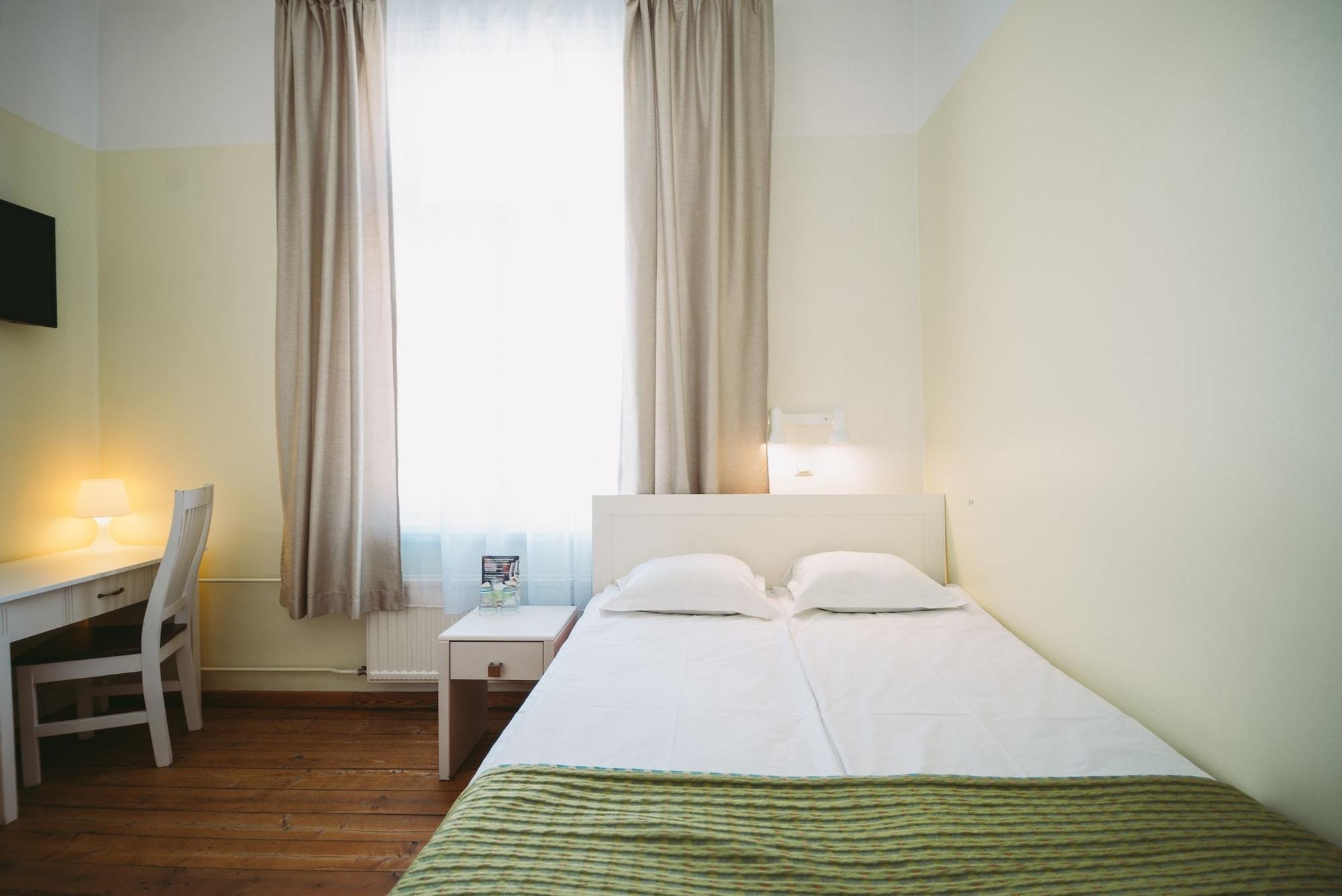 Economy Hotel Tallinn Eksteriør bilde