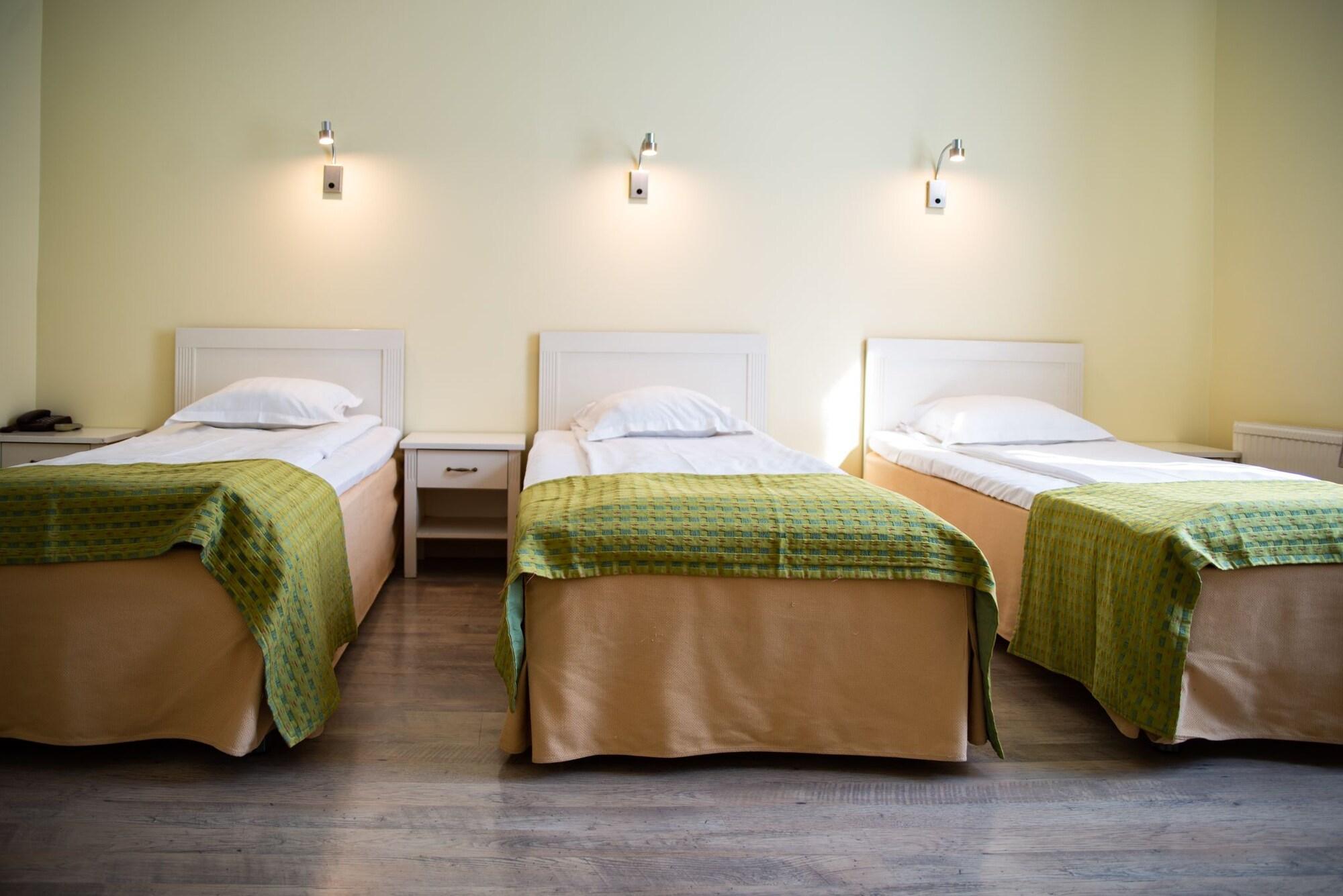 Economy Hotel Tallinn Eksteriør bilde