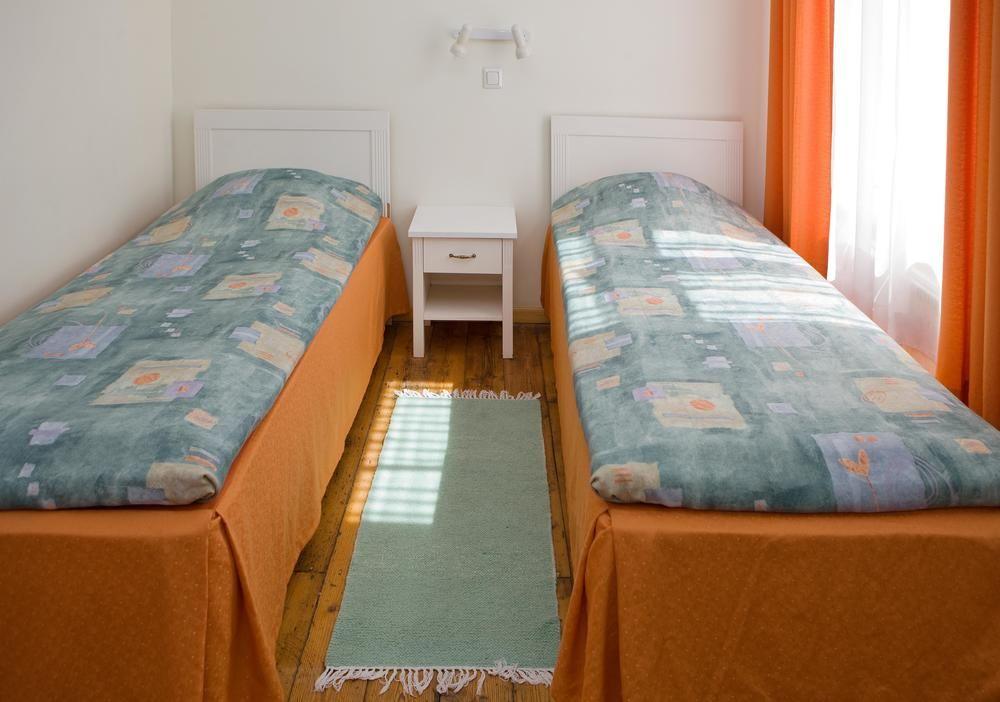 Economy Hotel Tallinn Eksteriør bilde